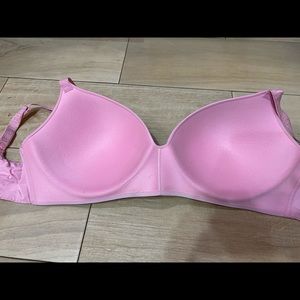 Victoria secret t shirt bra
